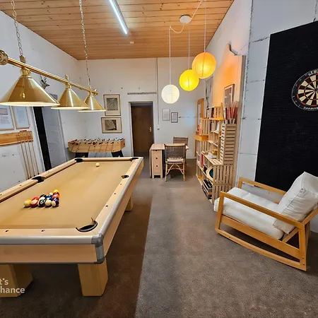 Daire Pool & Sauna Wellness Charming Swiss Style Chalet! Salouf